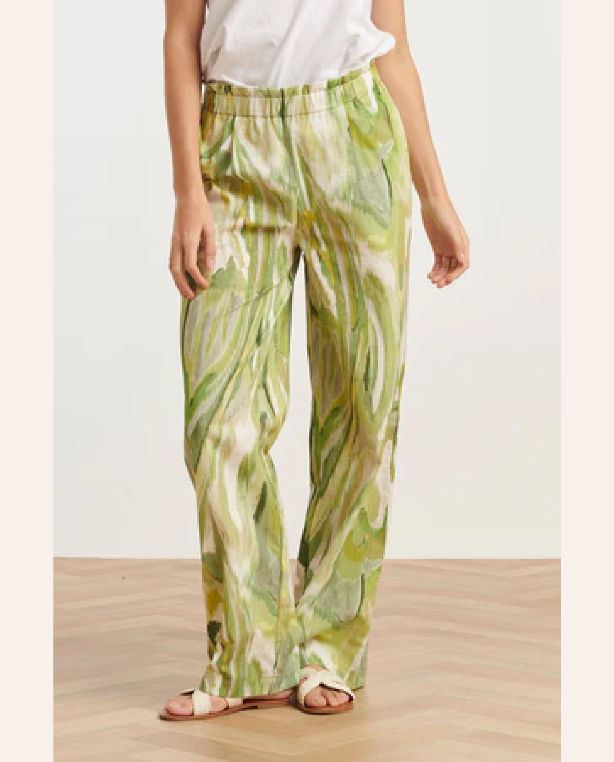 Green Multicolour Abstract Print Pants - Image 5