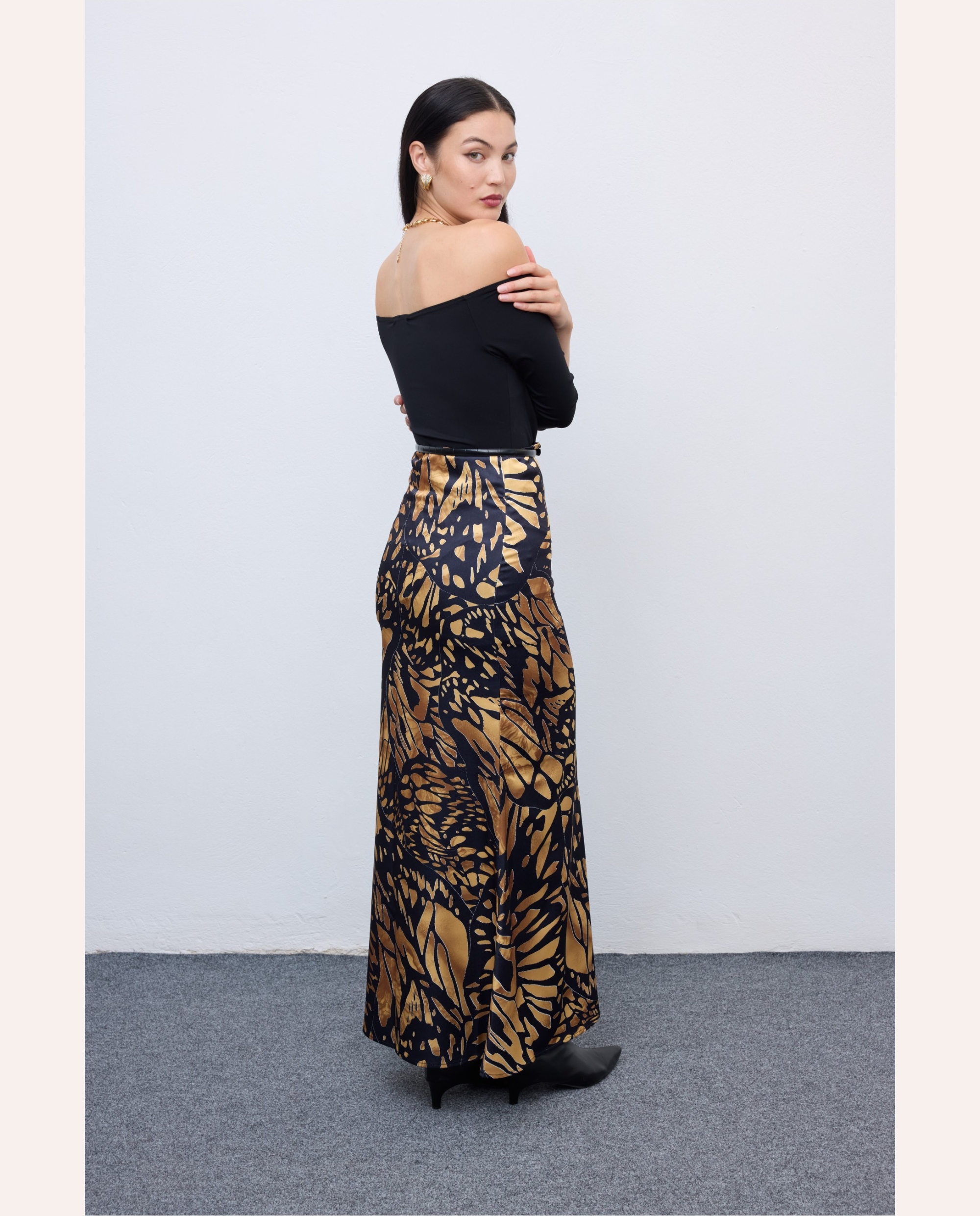 Butterfly Mosaic Mermaid Skirt – Black Print - Image 3
