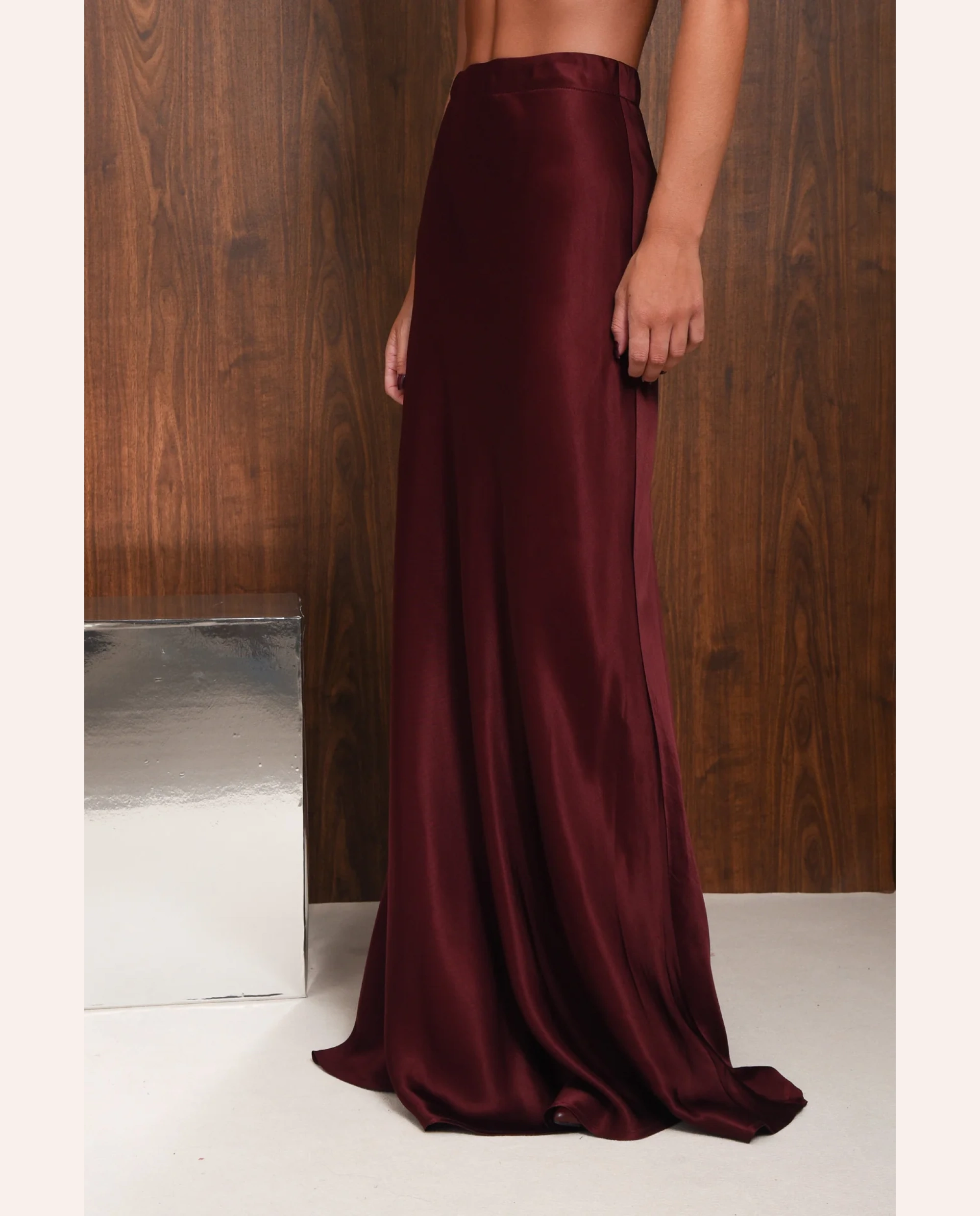 Vanity Maxi Skirt - Bordeaux - Image 5